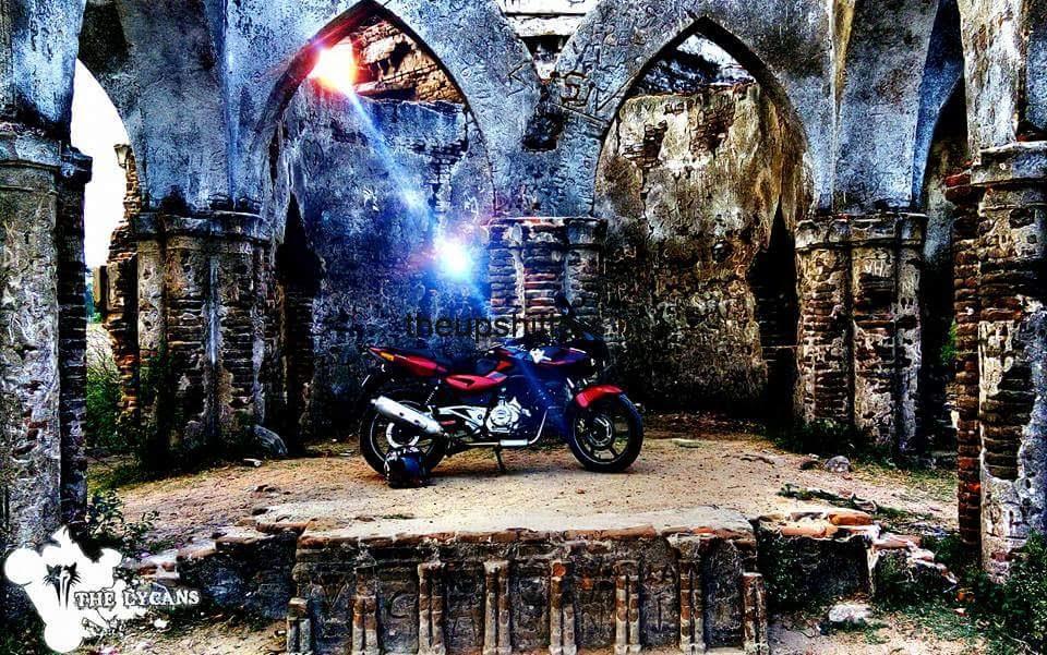 Bajaj Pulsar 220 - The Fastest Indian 31 FB IMG 1467184927953