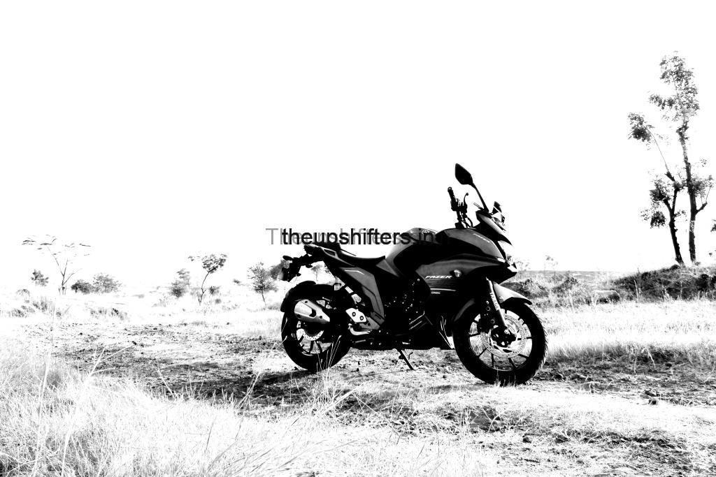 Yamaha Fazer 25 - Great stories begin on weekends? 5 IMG 0010 1