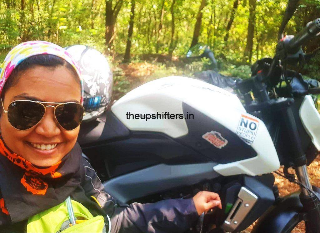 2017 Bajaj Dominar 400 – Vrushali Rhatwal 2017 Bajaj Dominar 400 – Vrushali Rhatwal