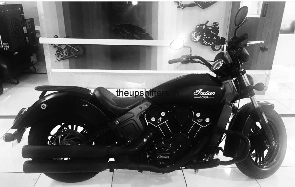 Arshad Warsi owned Indian Scout gets Lumilored Arshad Warsi owned Indian Scout gets Lumilored